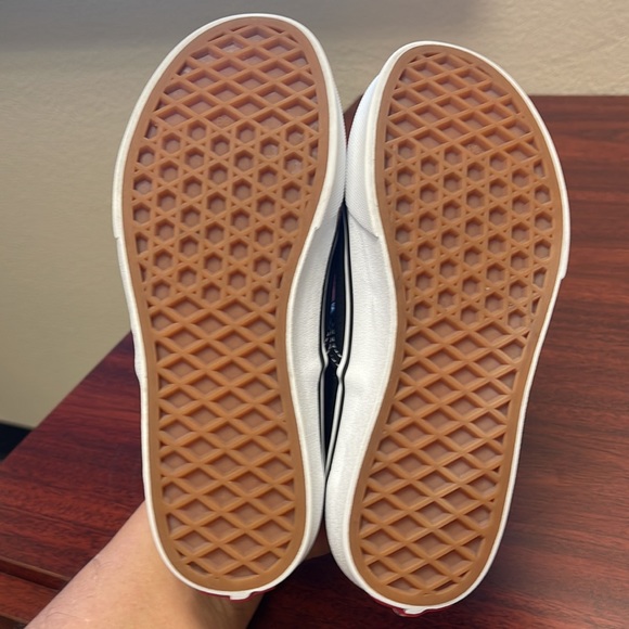 Vans Authentic Black Size 2 Kids - Picture 6 of 6